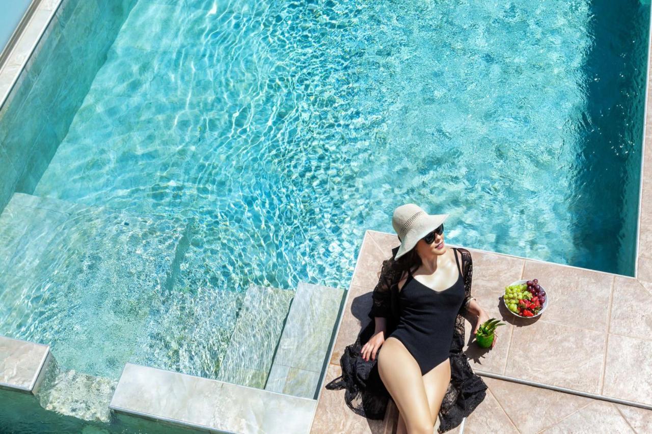 חניוטי Sunny Villa Grande מראה חיצוני תמונה