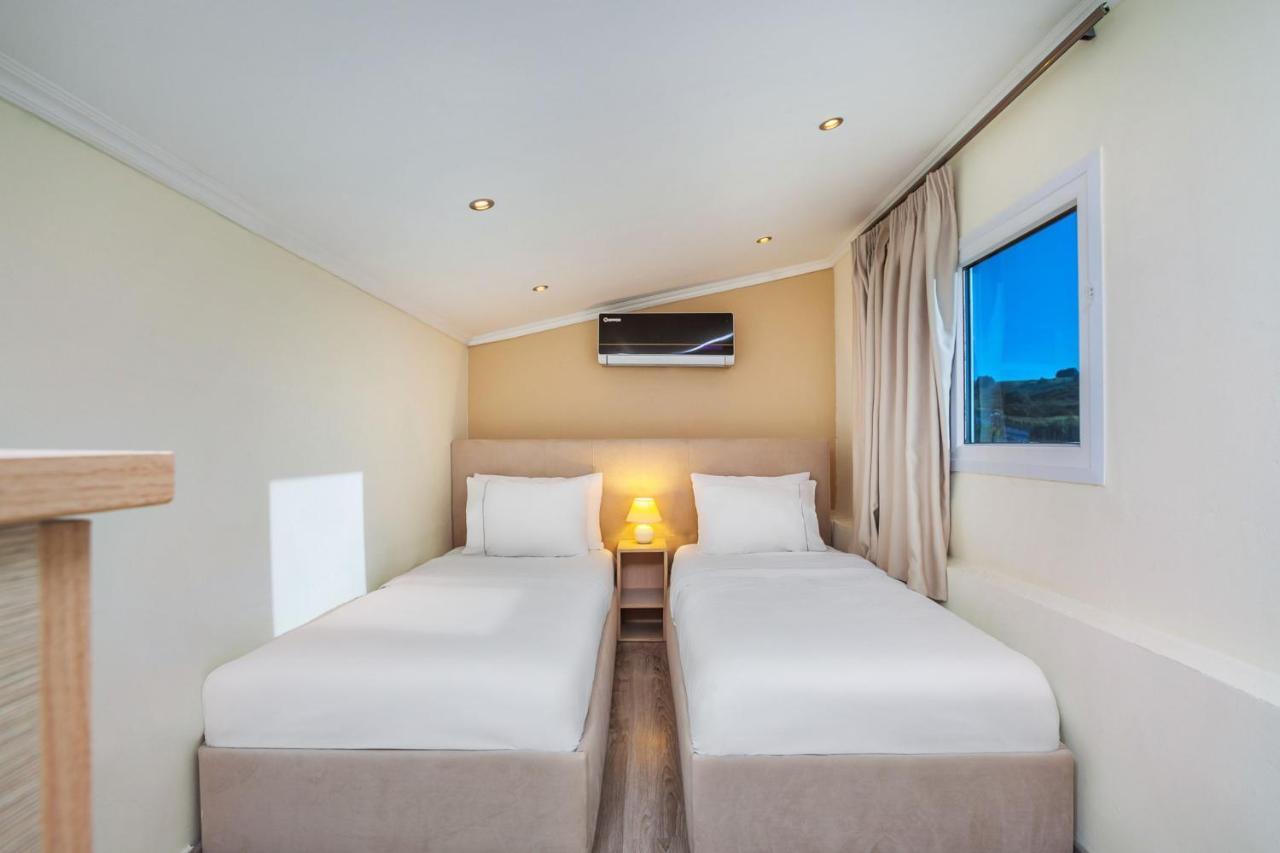 חניוטי Sunny Villa Grande מראה חיצוני תמונה